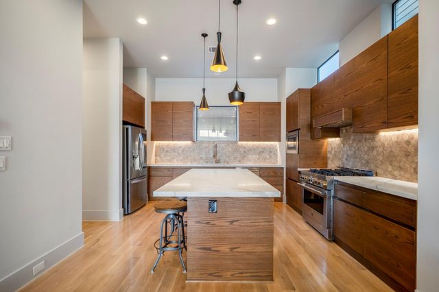 405 Detering Street, Houston, TX 77007