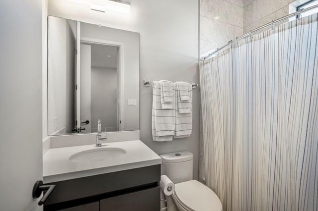 405 Detering Street, Houston, TX 77007