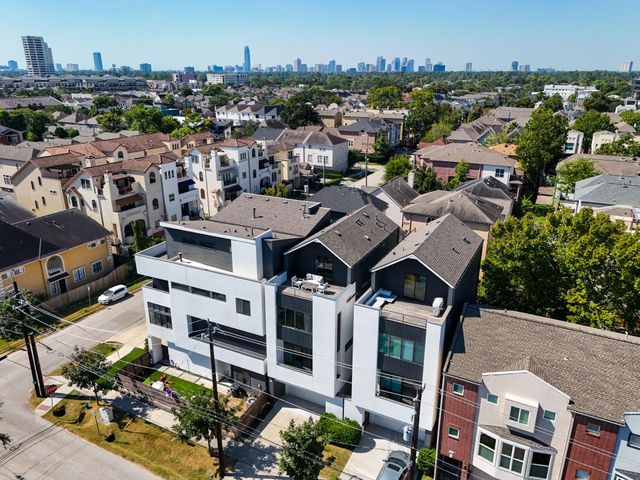 405 Detering Street, Houston, TX 77007