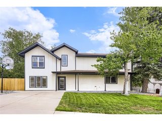 8956 Wagner Ln, Westminster, CO 80031