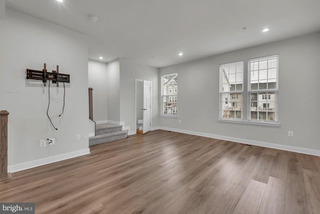 6024 WORKERS DR., Brooklyn Park, MD 21225