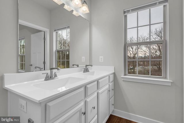 6024 WORKERS DR., Brooklyn Park, MD 21225