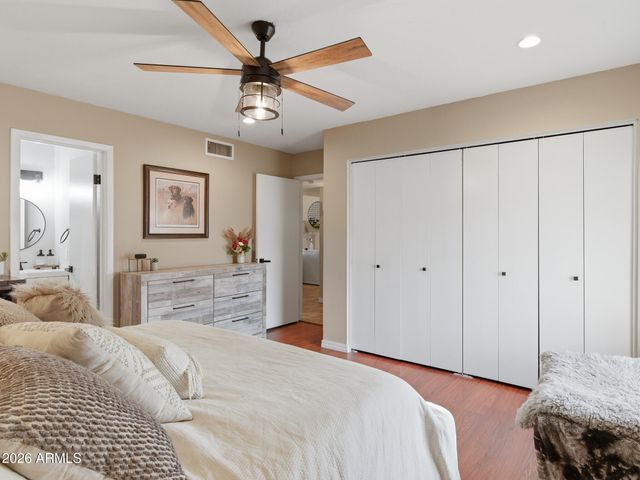 1342 W EMERALD Avenue 278, Mesa, AZ 85202