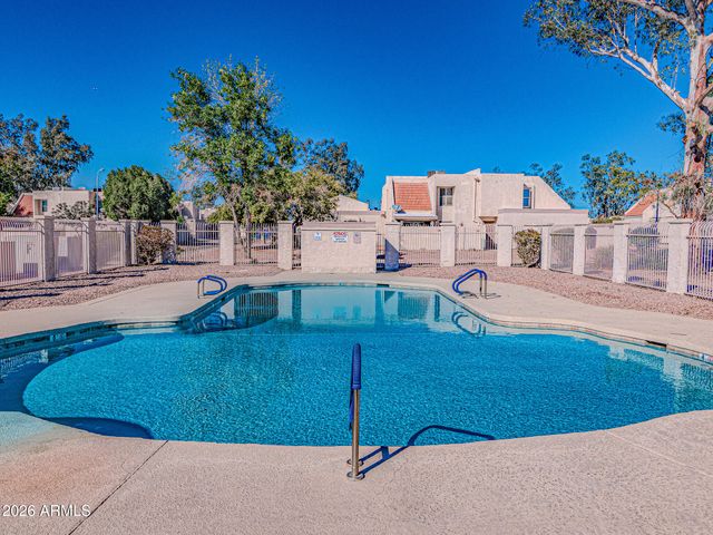 1342 W EMERALD Avenue 278, Mesa, AZ 85202