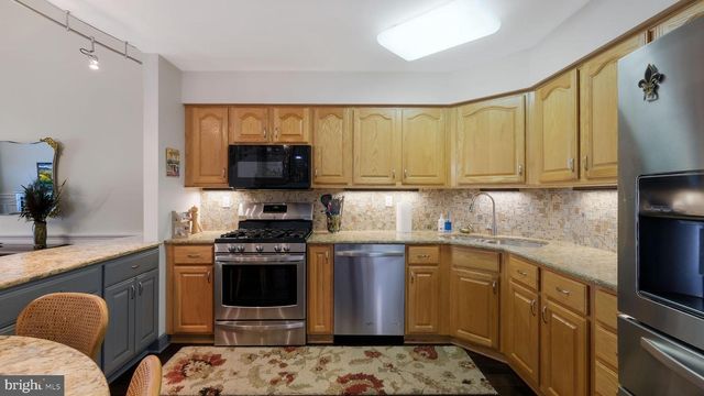 163 PROGRESS DR, Doylestown, PA 18901