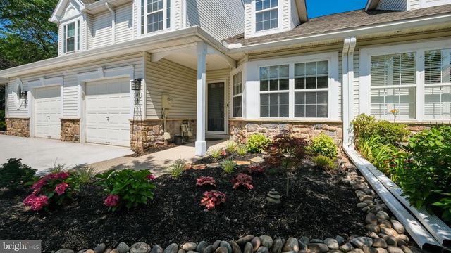 163 PROGRESS DR, Doylestown, PA 18901