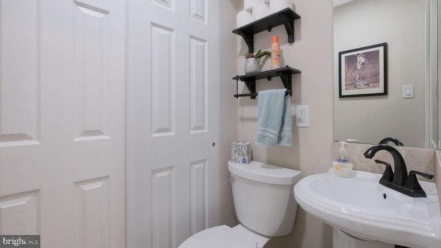 163 PROGRESS DR, Doylestown, PA 18901