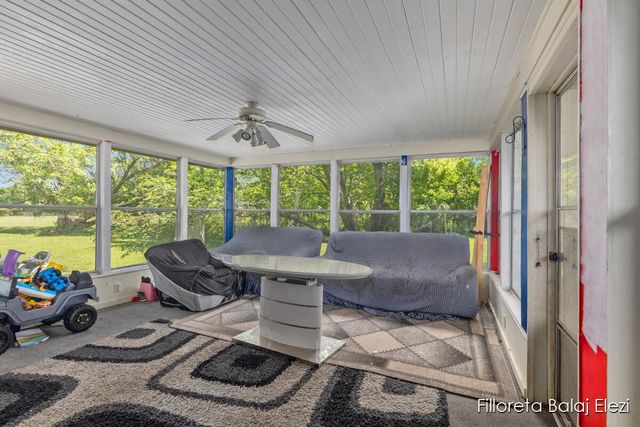 5640 Kraft Avenue SE, Grand Rapids, MI 49512