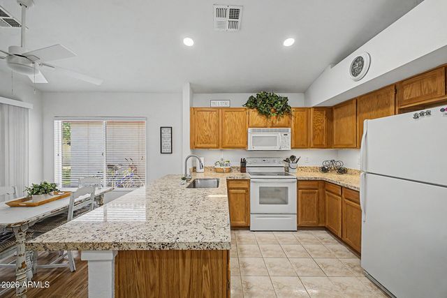 1120 N VAL VISTA Drive 95, Gilbert, AZ 85234