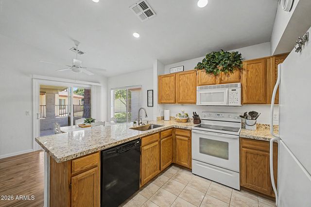 1120 N VAL VISTA Drive 95, Gilbert, AZ 85234