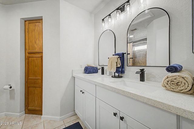 1120 N VAL VISTA Drive 95, Gilbert, AZ 85234