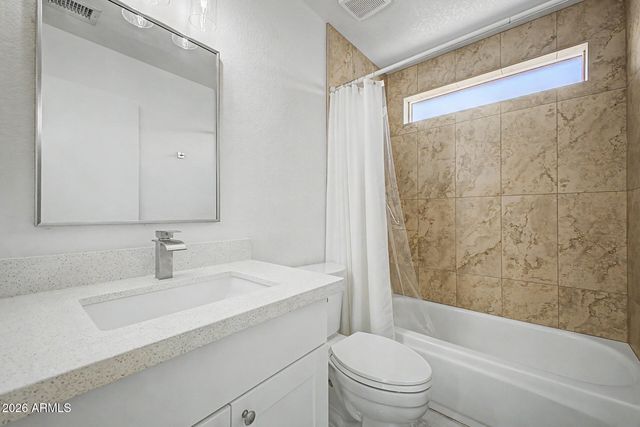 1120 N VAL VISTA Drive 95, Gilbert, AZ 85234