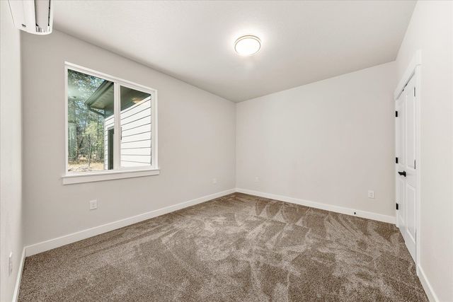 6478 Sheneen Ct, Nine Mile Falls, WA 99026