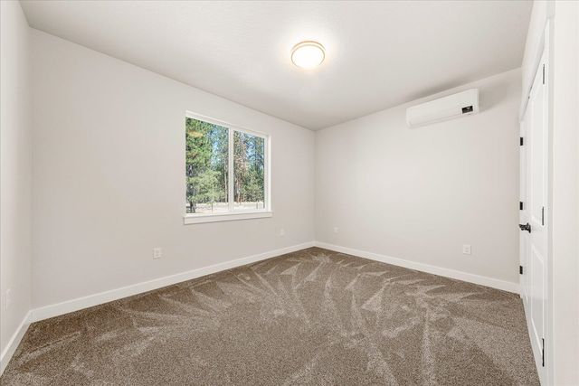 6478 Sheneen Ct, Nine Mile Falls, WA 99026