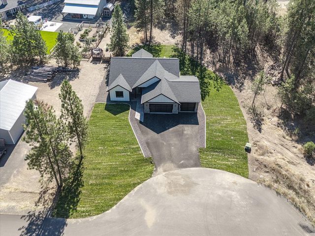 6478 Sheneen Ct, Nine Mile Falls, WA 99026