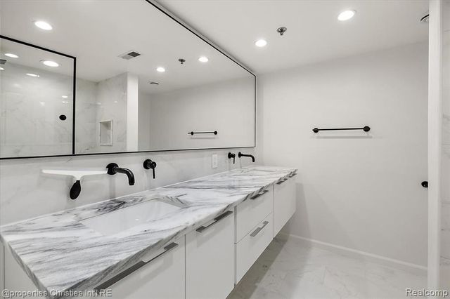 3434 Russell Street 107, Detroit, MI 48207