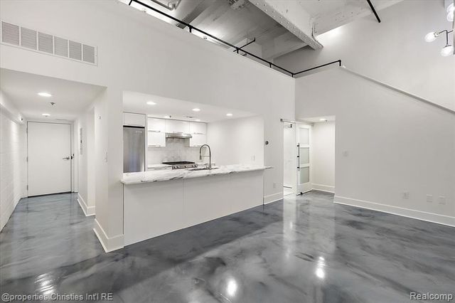 3434 Russell Street 107, Detroit, MI 48207