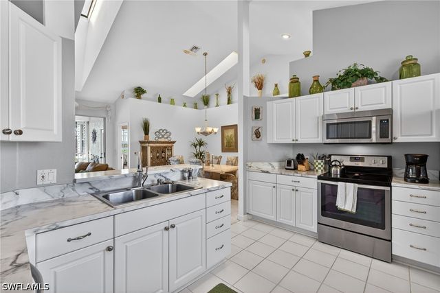 8540 Mystic Greens WAY 305, Naples, FL 34113