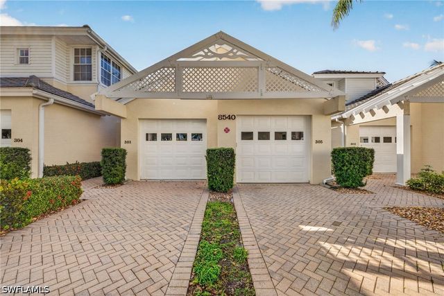 8540 Mystic Greens WAY 305, Naples, FL 34113