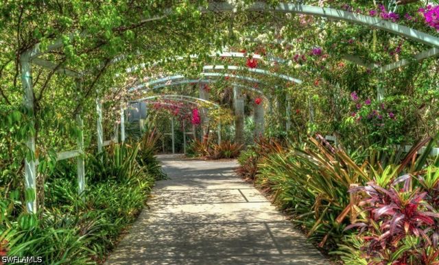 8540 Mystic Greens WAY 305, Naples, FL 34113