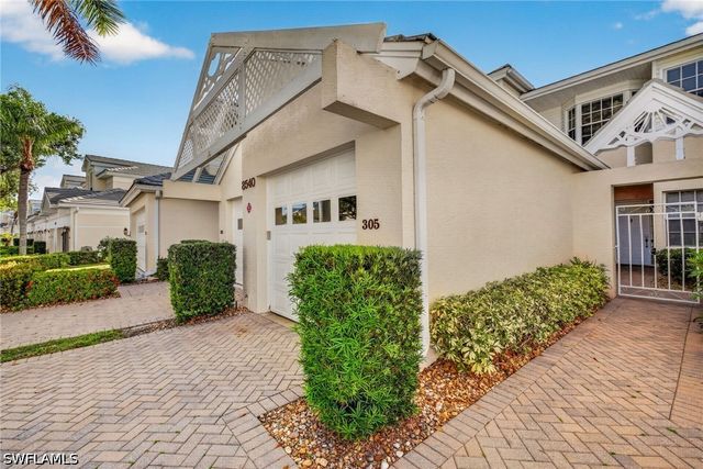 8540 Mystic Greens WAY 305, Naples, FL 34113