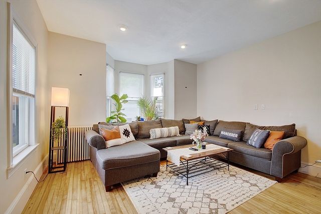 9 West Street 1, Westborough, MA 01581