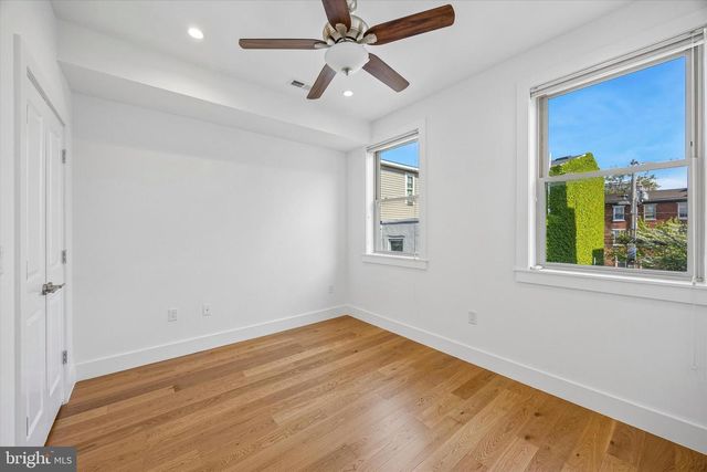 405 GREENWICH ST, Philadelphia, PA 19147