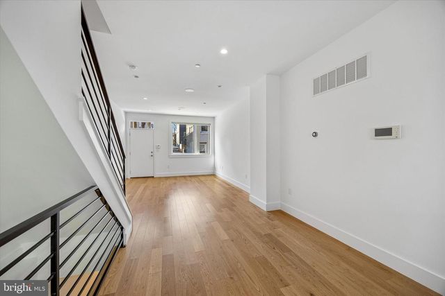 405 GREENWICH ST, Philadelphia, PA 19147
