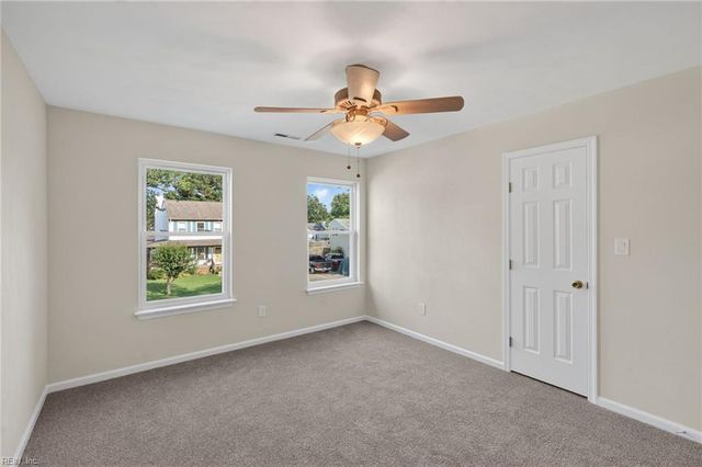 1136 Norcova CT, Chesapeake, VA 23320