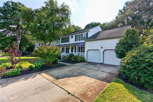 1136 Norcova CT, Chesapeake, VA 23320