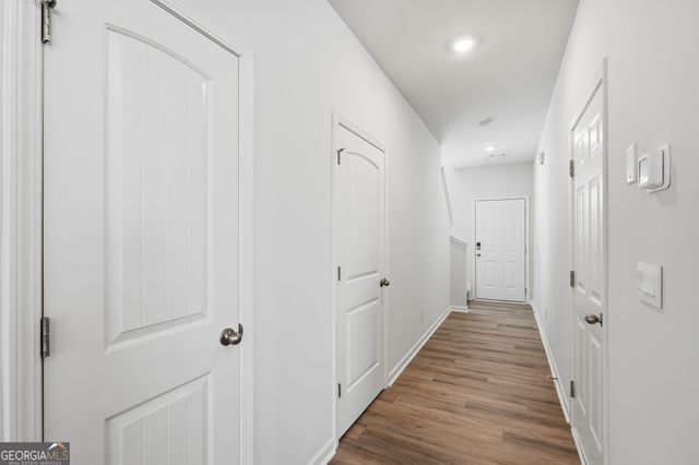 5971 Skylar Drive, Atlanta, GA 30336