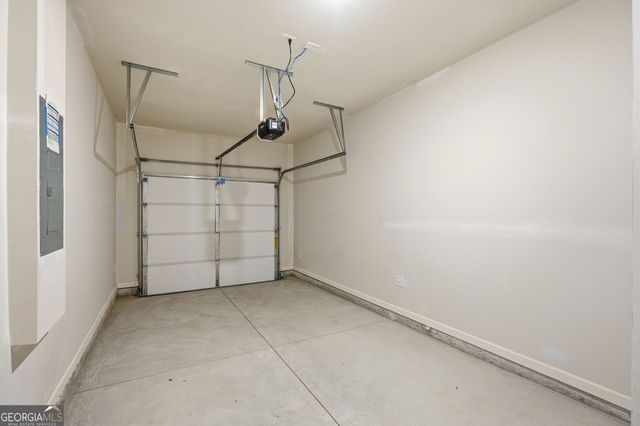 5971 Skylar Drive, Atlanta, GA 30336