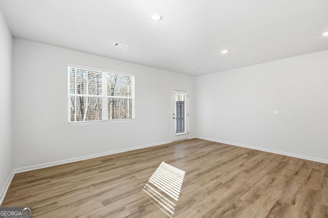 5971 Skylar Drive, Atlanta, GA 30336