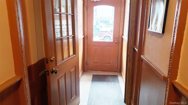 517 51st Avenue, Long Island City, NY 11101