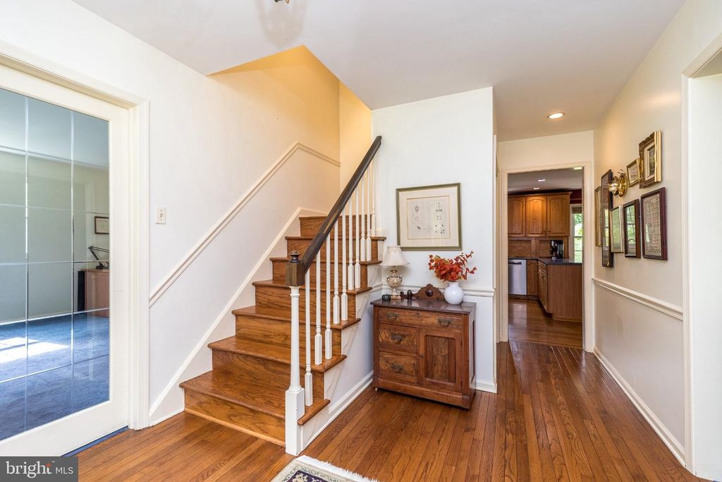 239 SADDLE DR, FURLONG, PA 18925 — photo 5