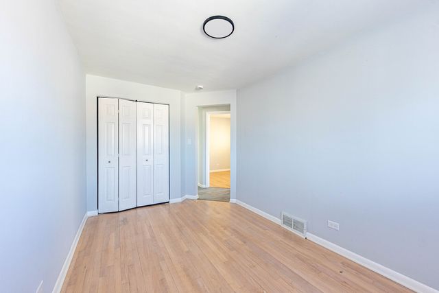 4914 W 32nd Place 2, Cicero, IL 60804