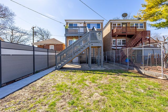 4914 W 32nd Place 2, Cicero, IL 60804