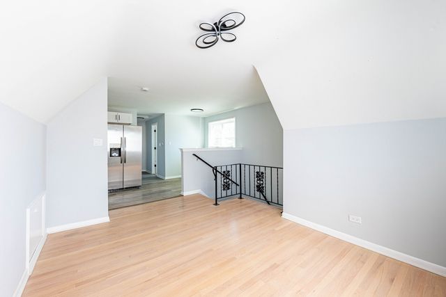 4914 W 32nd Place 2, Cicero, IL 60804