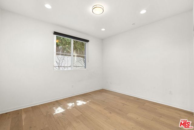 4240 Laurel Canyon Boulevard 105, Studio City, CA 91604