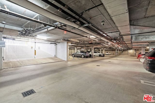 4240 Laurel Canyon Boulevard 105, Studio City, CA 91604