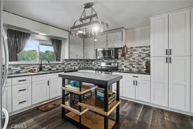 14798 Keota Road, Apple Valley, CA 92307