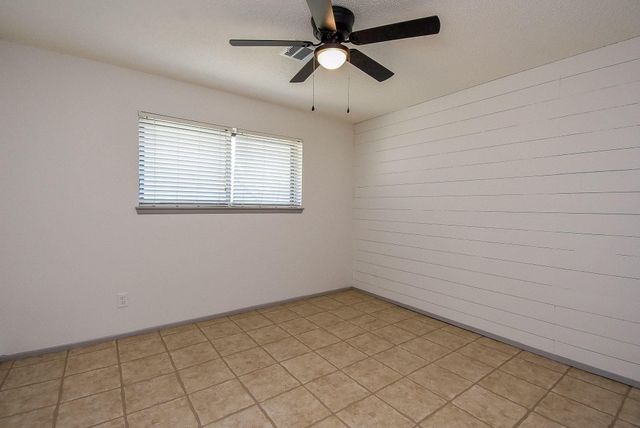 1918 Tulsa Street, Deer Park, TX 77536