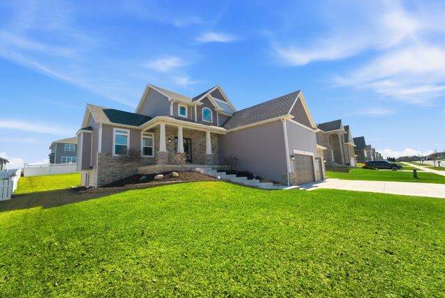 3104 Westwind Drive, Valparaiso, IN 46385