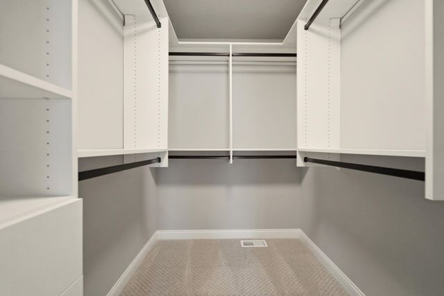 3104 Westwind Drive, Valparaiso, IN 46385