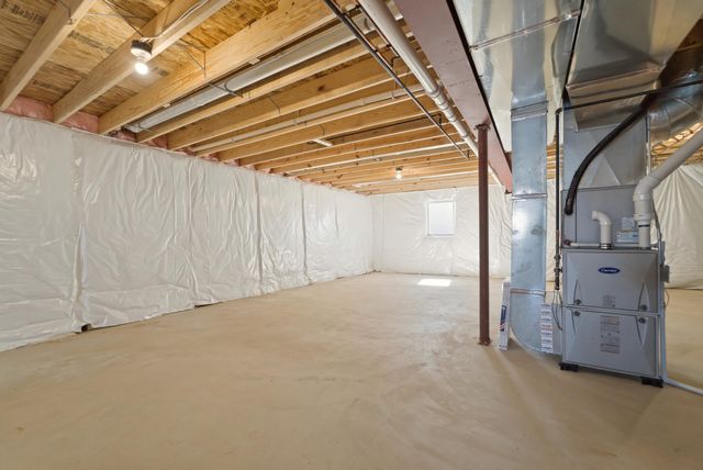 3104 Westwind Drive, Valparaiso, IN 46385