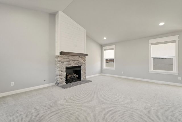 3104 Westwind Drive, Valparaiso, IN 46385