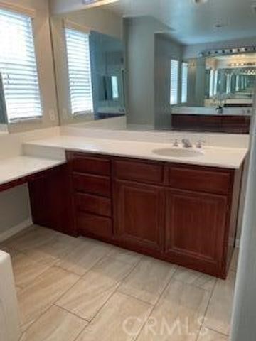 4403 Edam, Lancaster, CA 93536