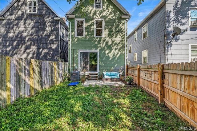 274 Hoyt Street, Buffalo, NY 14213