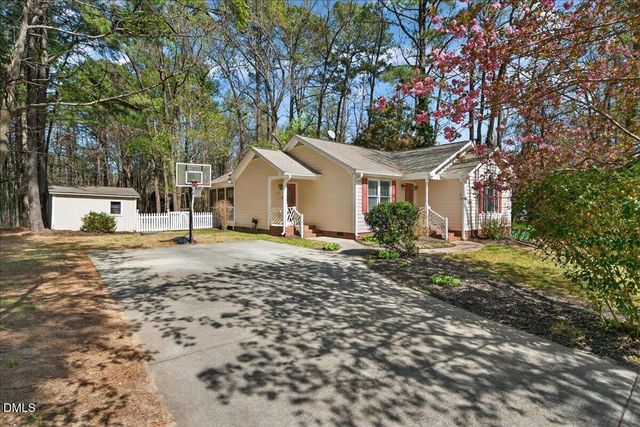 121 Fox Run Road, Youngsville, NC 27596