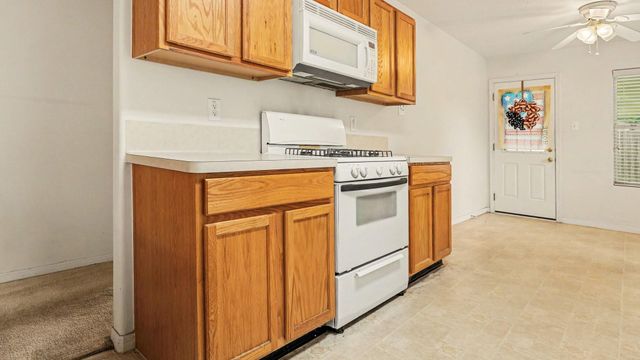 7826 Chervil Lane, Baytown, TX 77521